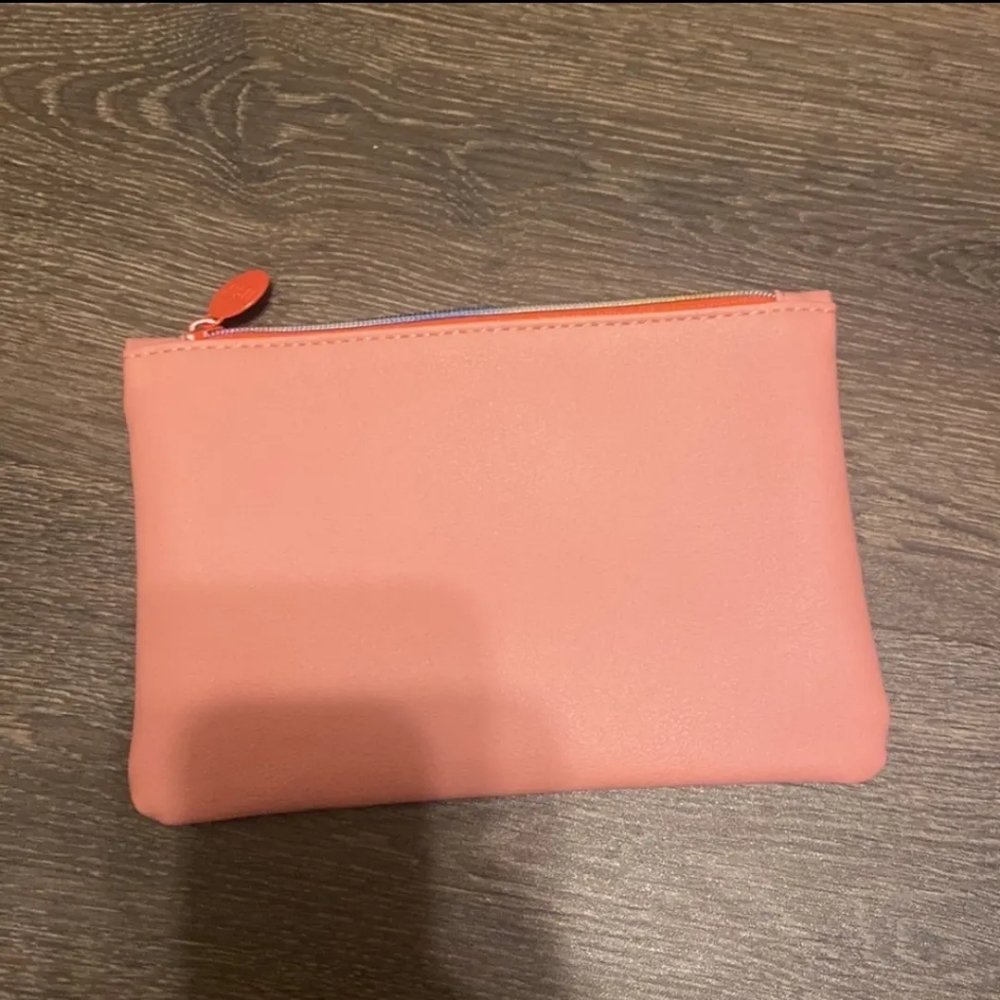 Ipsy makeup bag